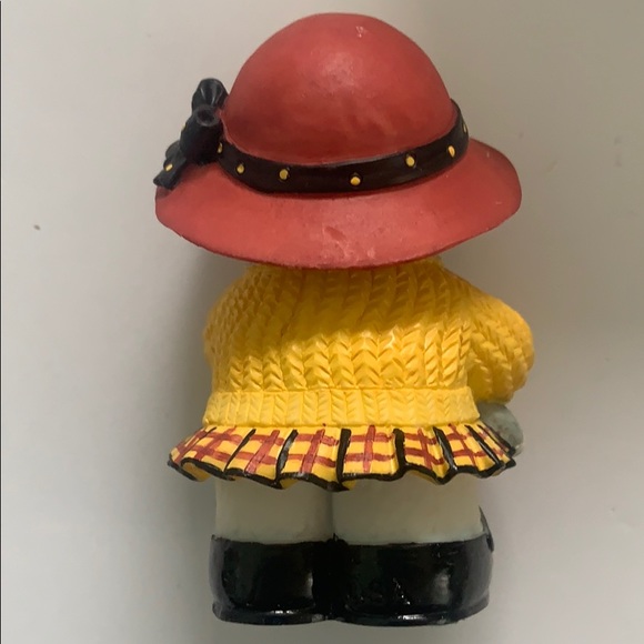 VNTG Snowonders by Sarah’s Attic - Mrs September - Picture 2 of 4